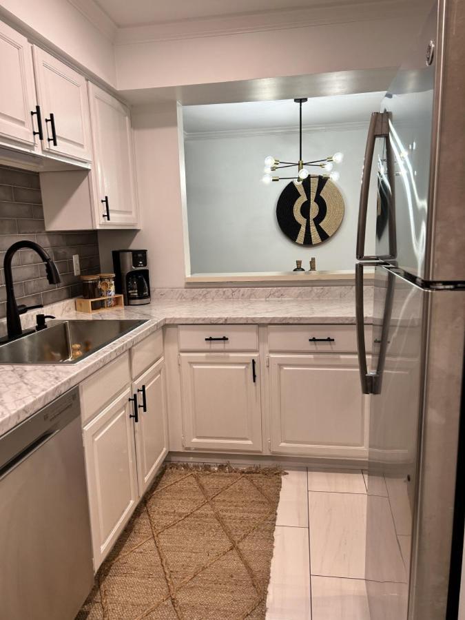 Stylish Downtown Nashville 3 Beds, 1 Bedroom With Private Patio, Parking Buitenkant foto